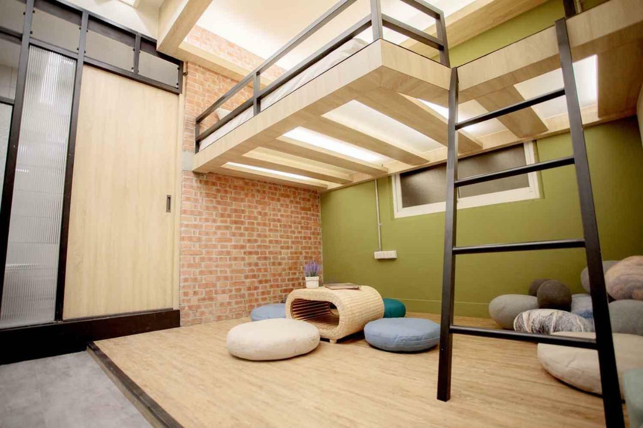 Bird Series B&B&Hostel複合式民宿#本國旅客須先匯款 Tchaj-nan Exteriér fotografie