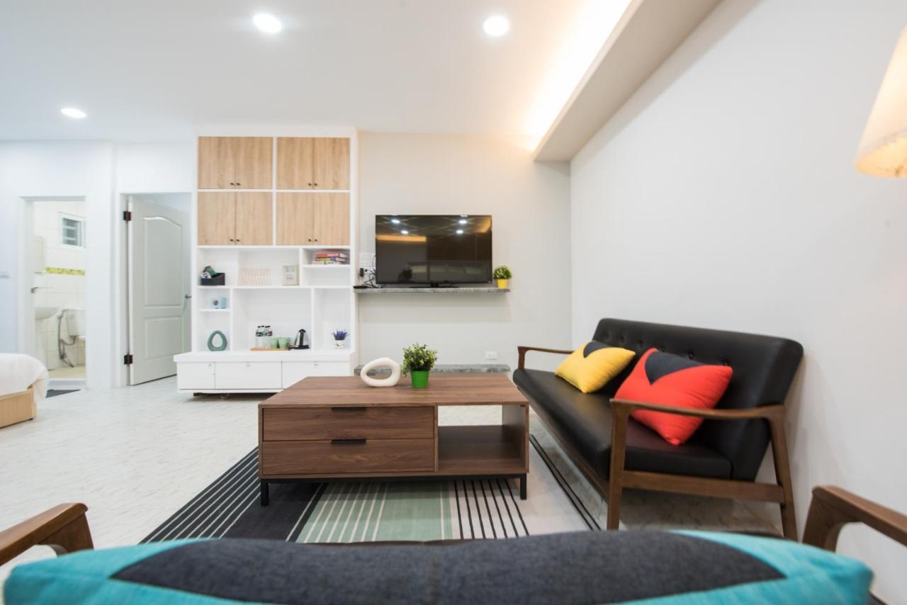 Bird Series B&B&Hostel複合式民宿#本國旅客須先匯款 Tchaj-nan Exteriér fotografie